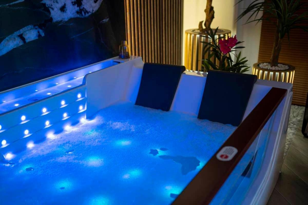 Retro 66 Jacuzzi * Zator